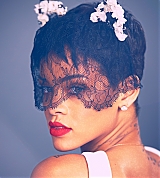 Rihanna_Elle_UK_2013_Outtakes_UHQ_47.jpg