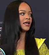 Rihanna_Admits_Billionaire_Status_Congrats_Felt__Really_Weird__024.jpg