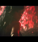 X2Download_app-Rihanna_-_Where_Have_You_Been-281080p29_3870.jpg